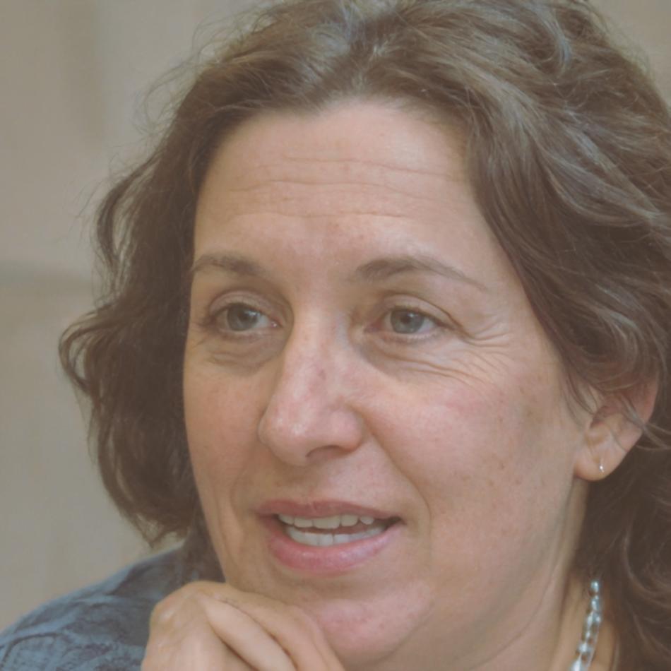 Saoirse Gallagher, User Experience Lead